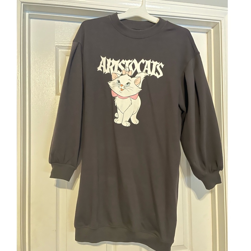 H&M Disney Aristocat Large sweater dress Gray